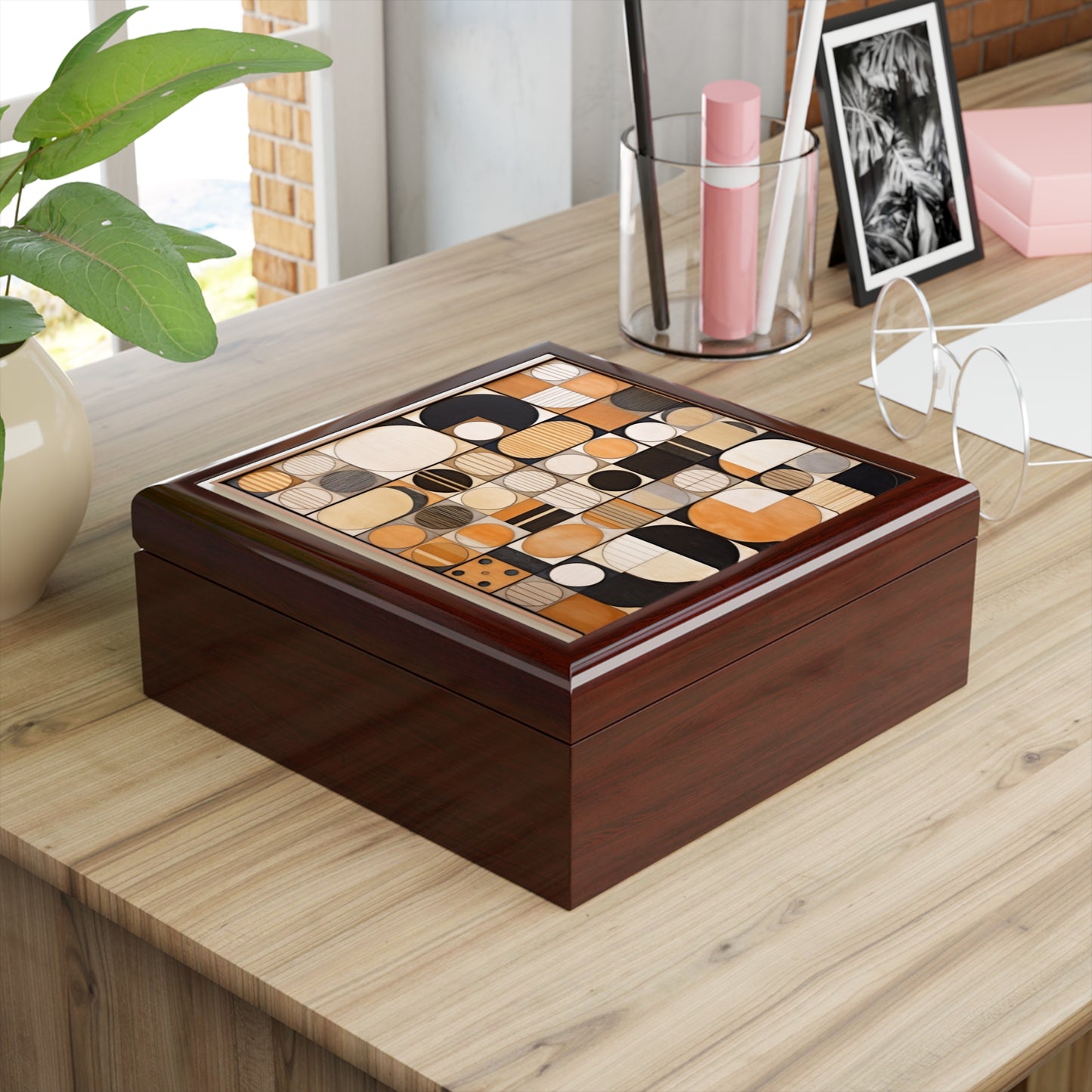 Circular Harmony Jewelry Box: Wood Veneer Mosaics in Graphic Black and White