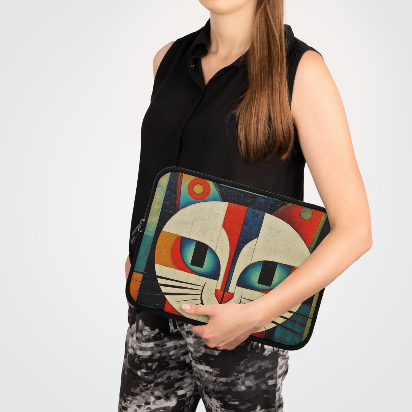 Artistic Vintage Vibes: Picasso-Inspired Midcentury Modern Laptop Sleeve for Retro Fashion