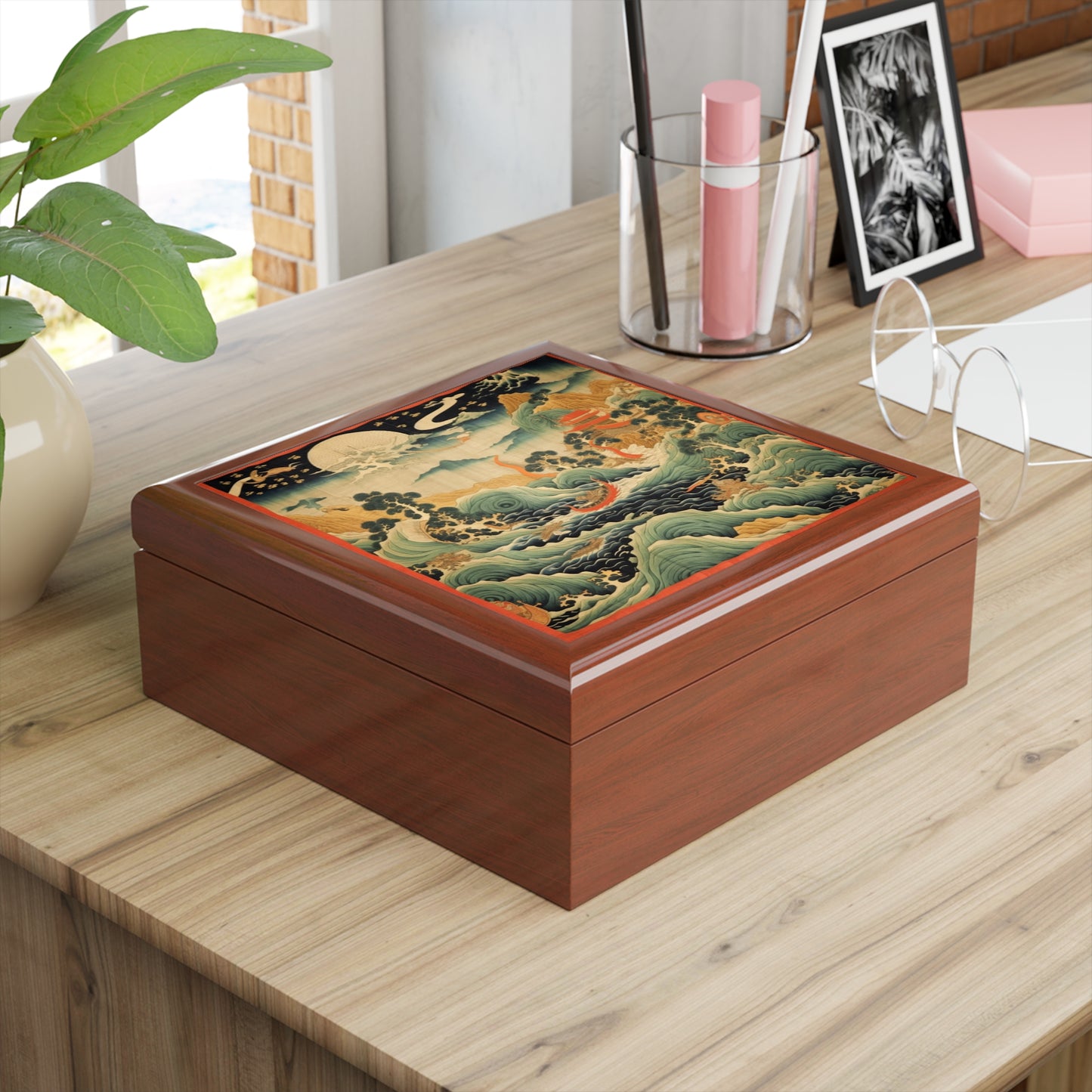 Harmony of the Elements: Japanese Tapestry-Inspired Jewelry Box