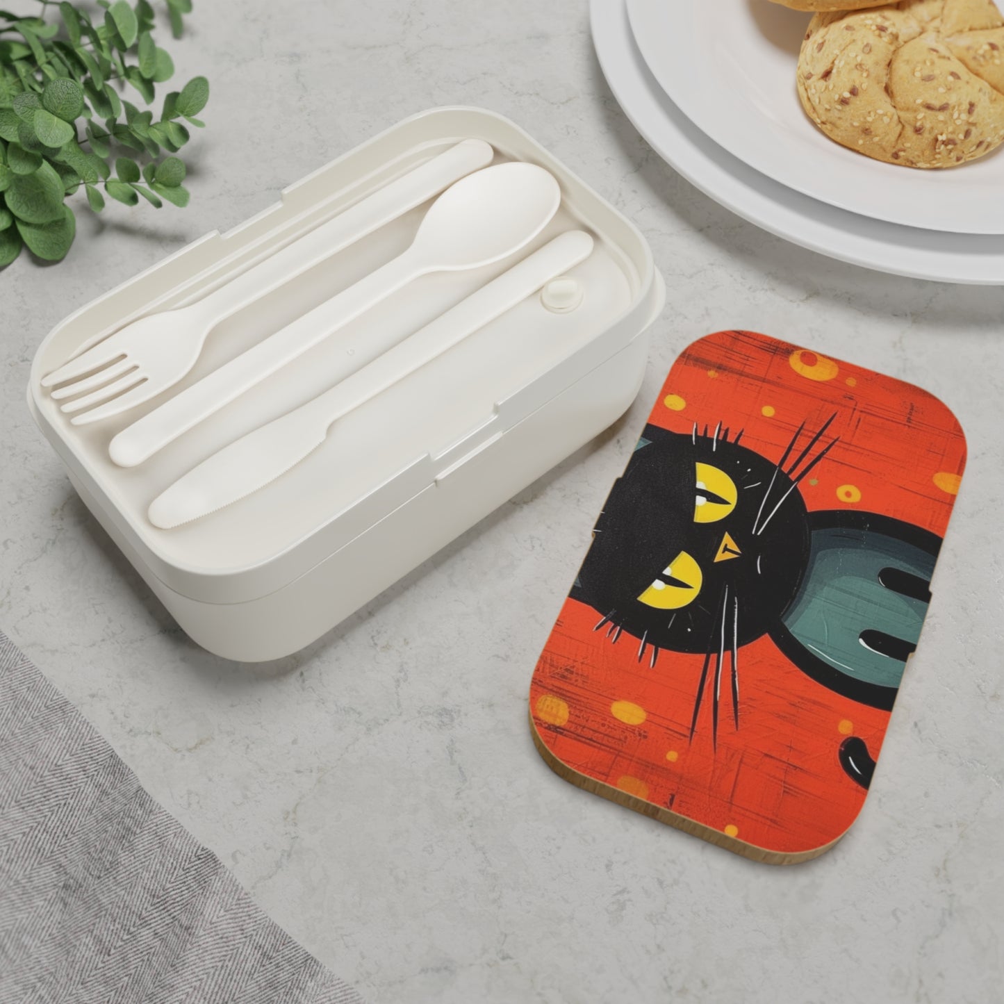 Fashionably Retro Feline: Midcentury Modern Bento Box with a Vintage Cat-Inspired Flair