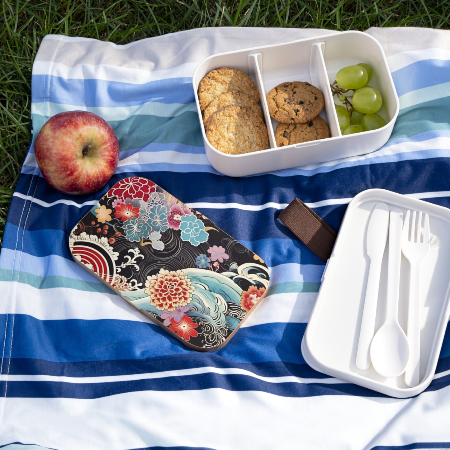 Authentic Japanese Kimono Bento Box: Embrace Traditiion