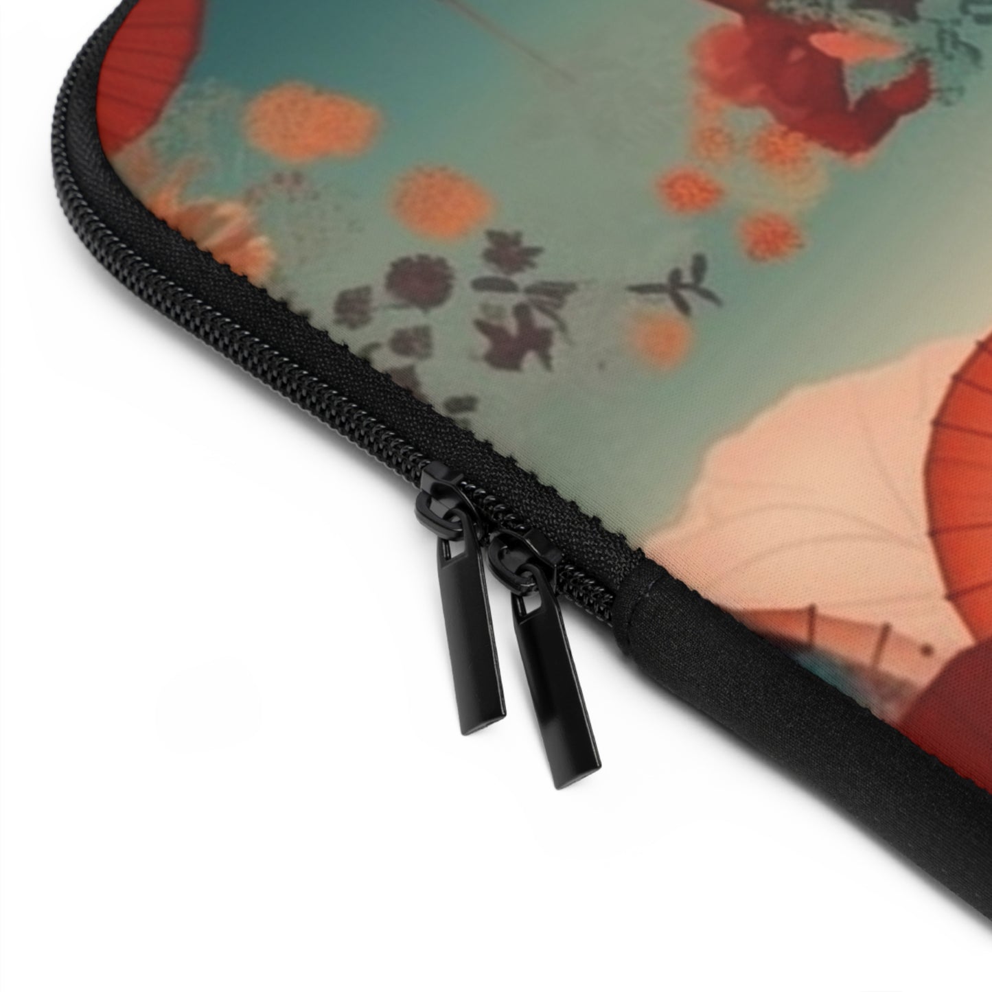Fashionable Kimono-Inspired Laptop Sleeve: Unleash Your Style