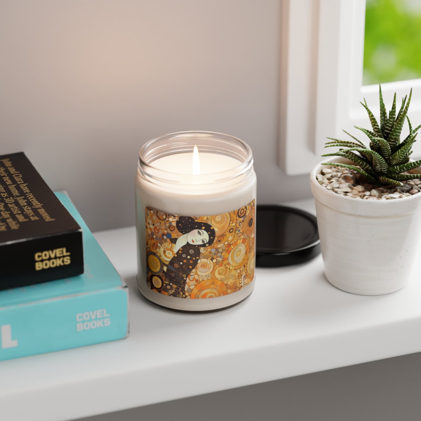 Sensual Symmetry: Scented Soy Candle Embodying the Essence of Symbolism in 19th Century Art