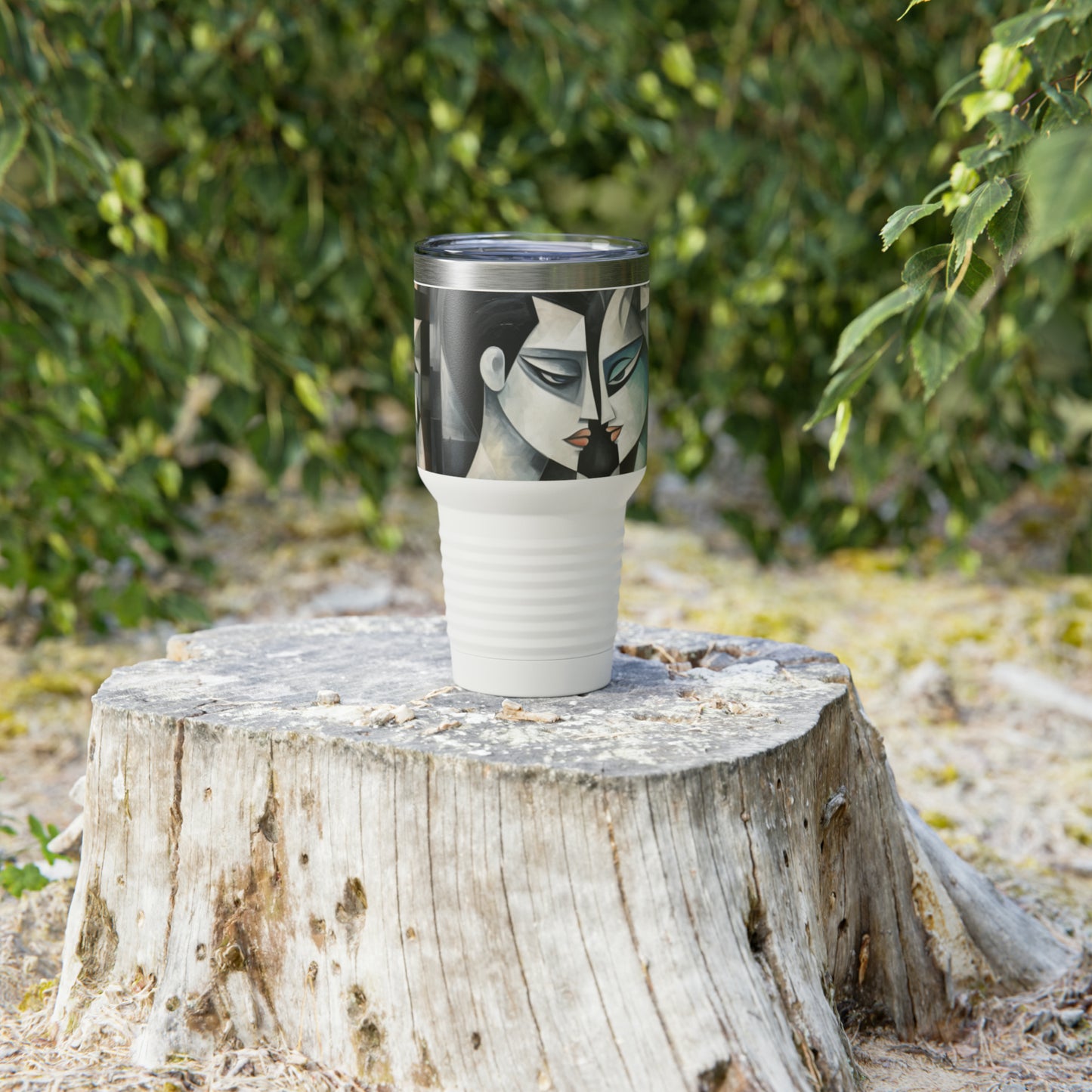 Artistic Finesse: Ringneck Tumbler with Cubist Art, Sip with Abstract Flair and Artistic Precision
