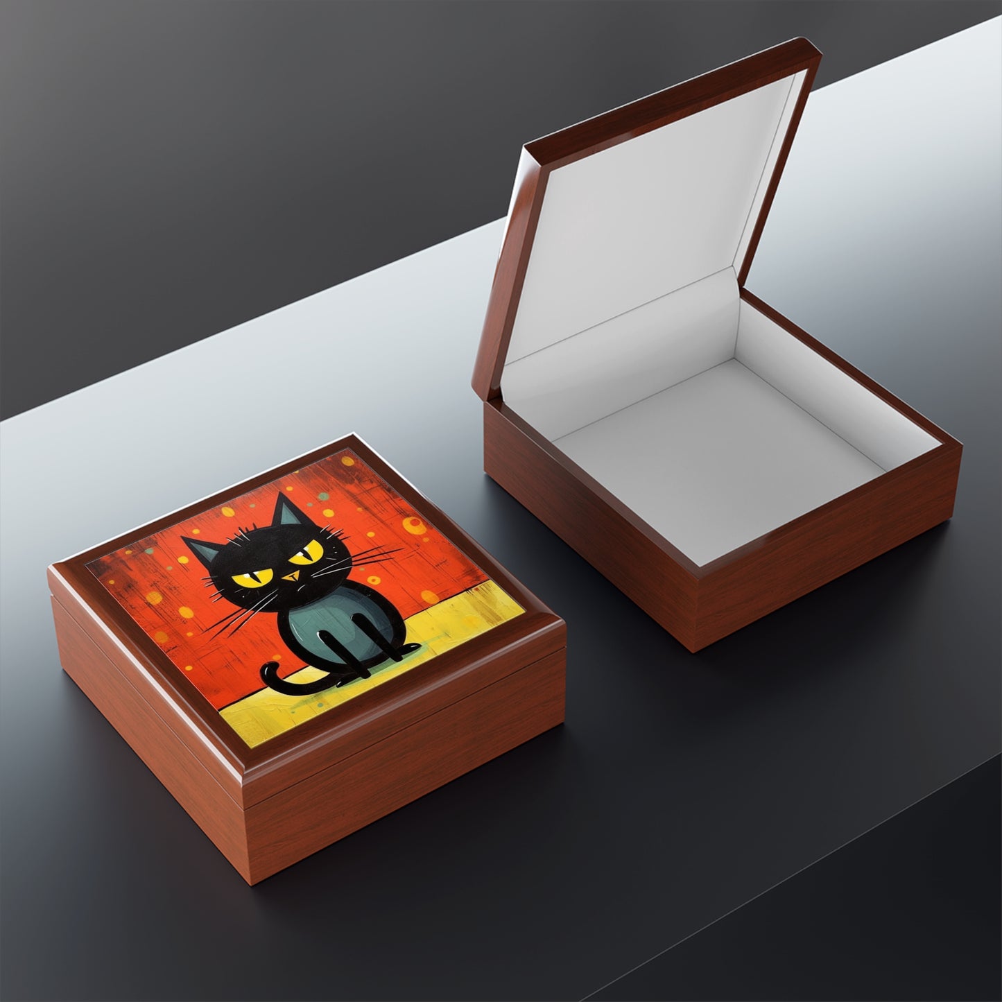 Fashionably Retro Feline: Midcentury Modern Jewelry Box with a Vintage Cat-Inspired Flair