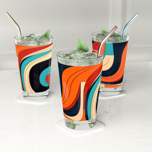 Midcentury Abstractions: Abstract-Inspired Pint Glass for Atomic Age Design