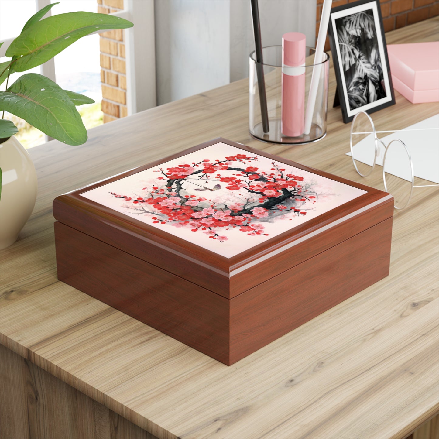 Cherry Blossom Delight: Jewelry Box Adorned with Intricate Flower Drawings and Artistry