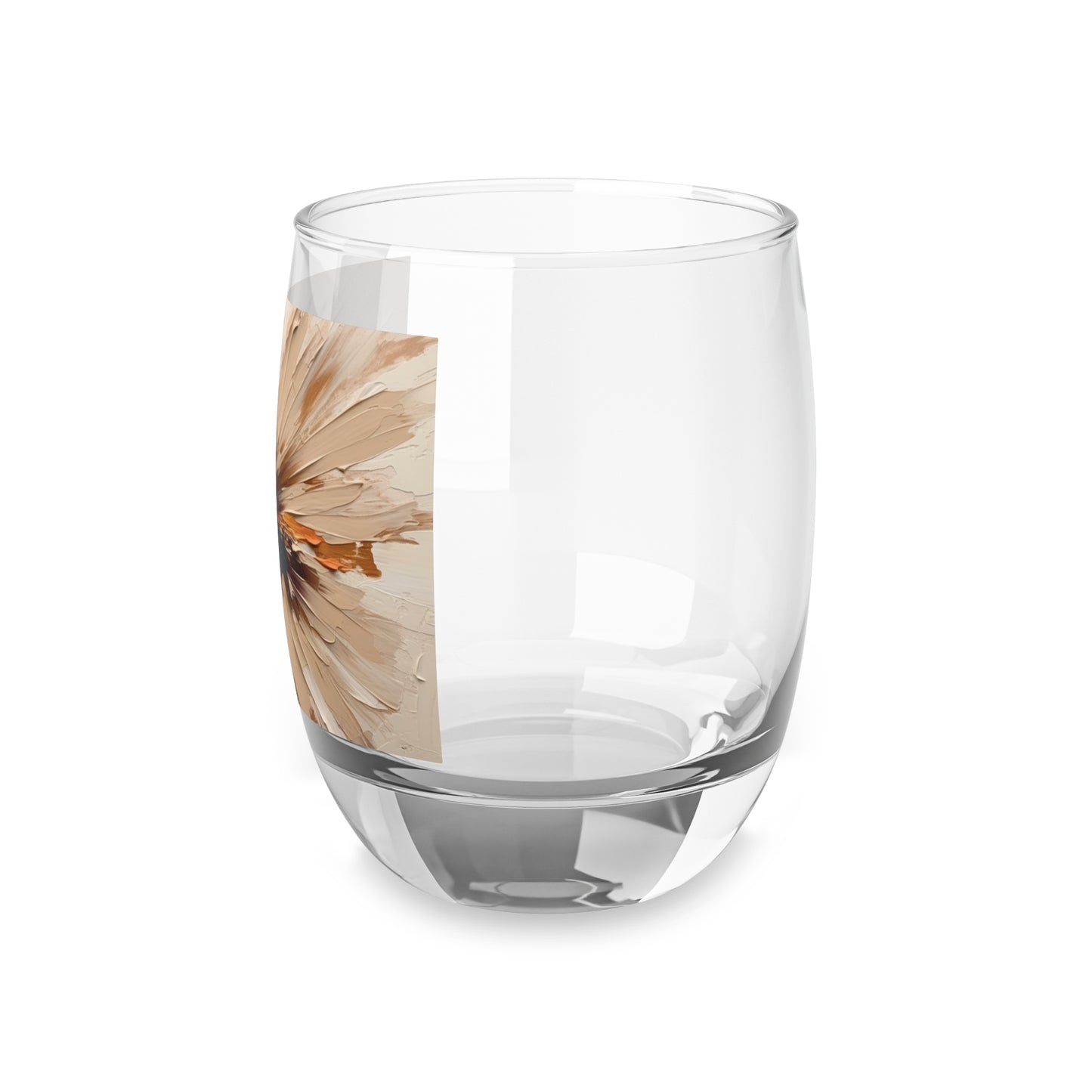 Tan Hua Whiskey Glass: A Floral Symphony