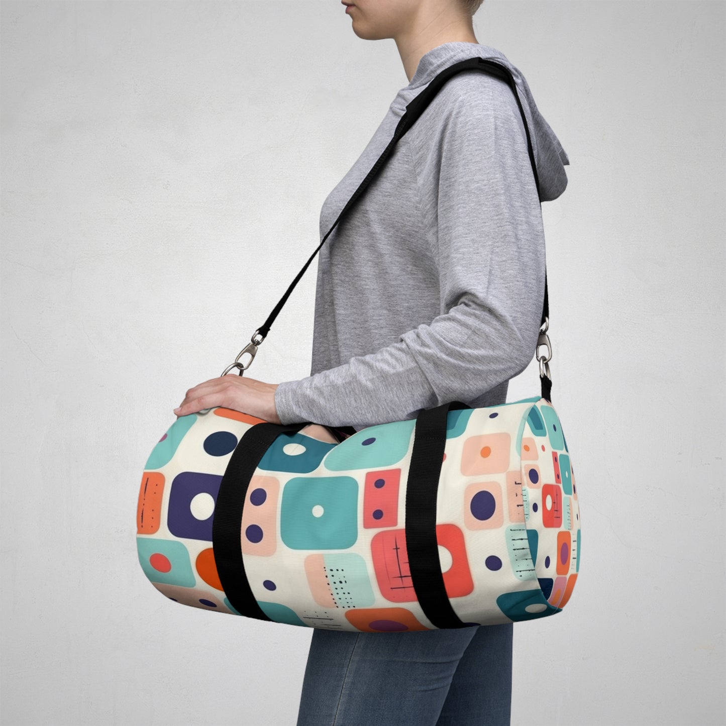 Retro Chic: Atomic Age-Inspired Duffel Bag with Midcentury Modern Design and 1960s Fashion