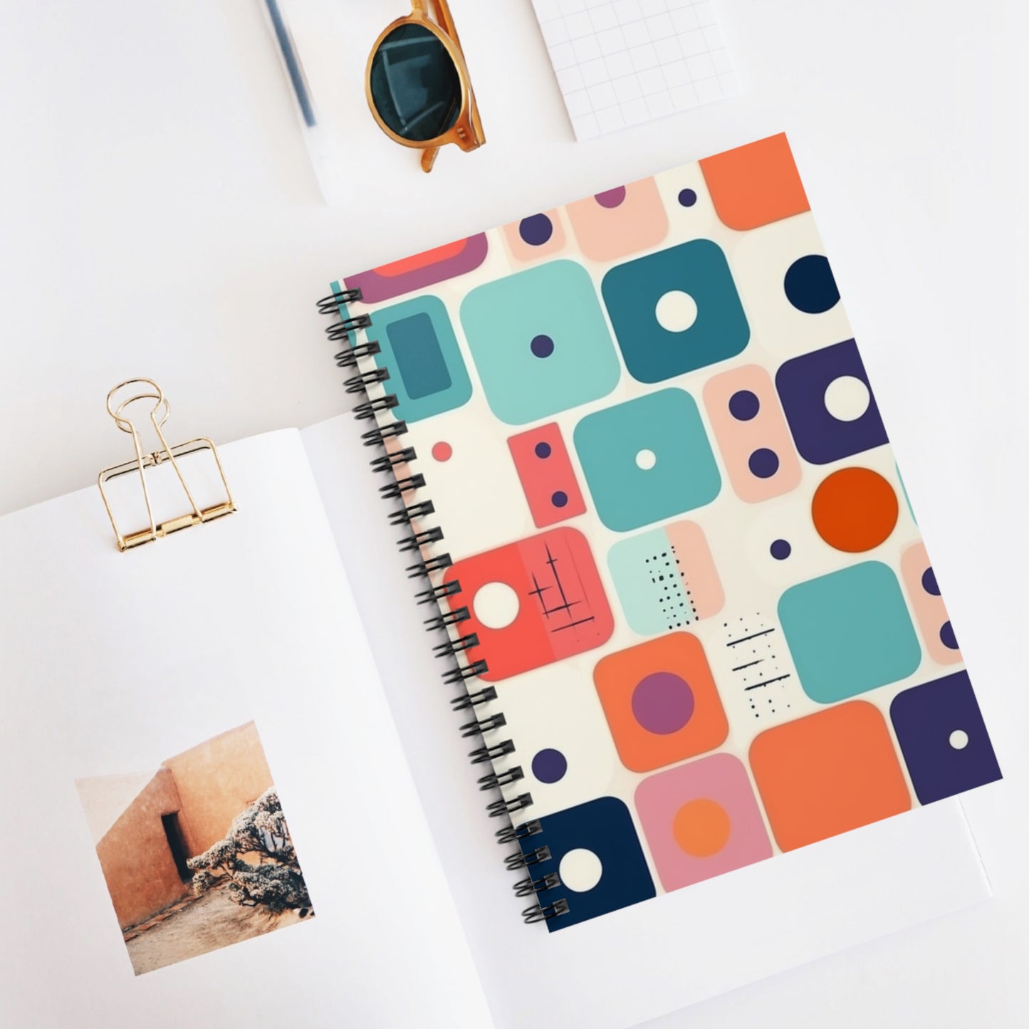 Retro Chic: Atomic Age-Inspired Spiral Notebook with Midcentury Modern Design and 1960s Fashion