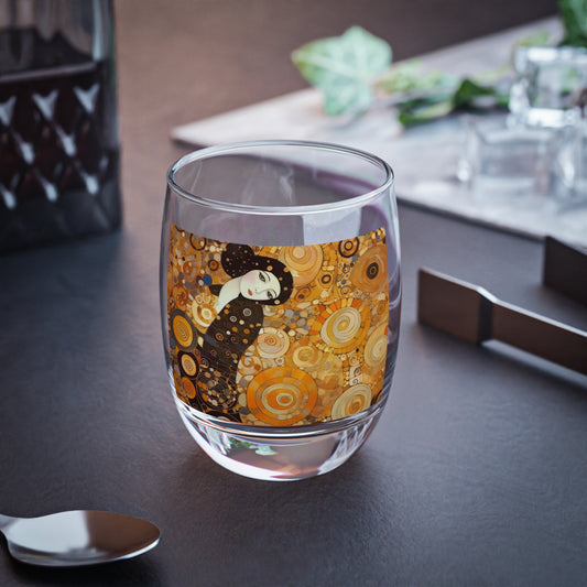 Sensual Symmetry: Whiskey Glass Embodying the Essence of Symbolism in 19th Century Art