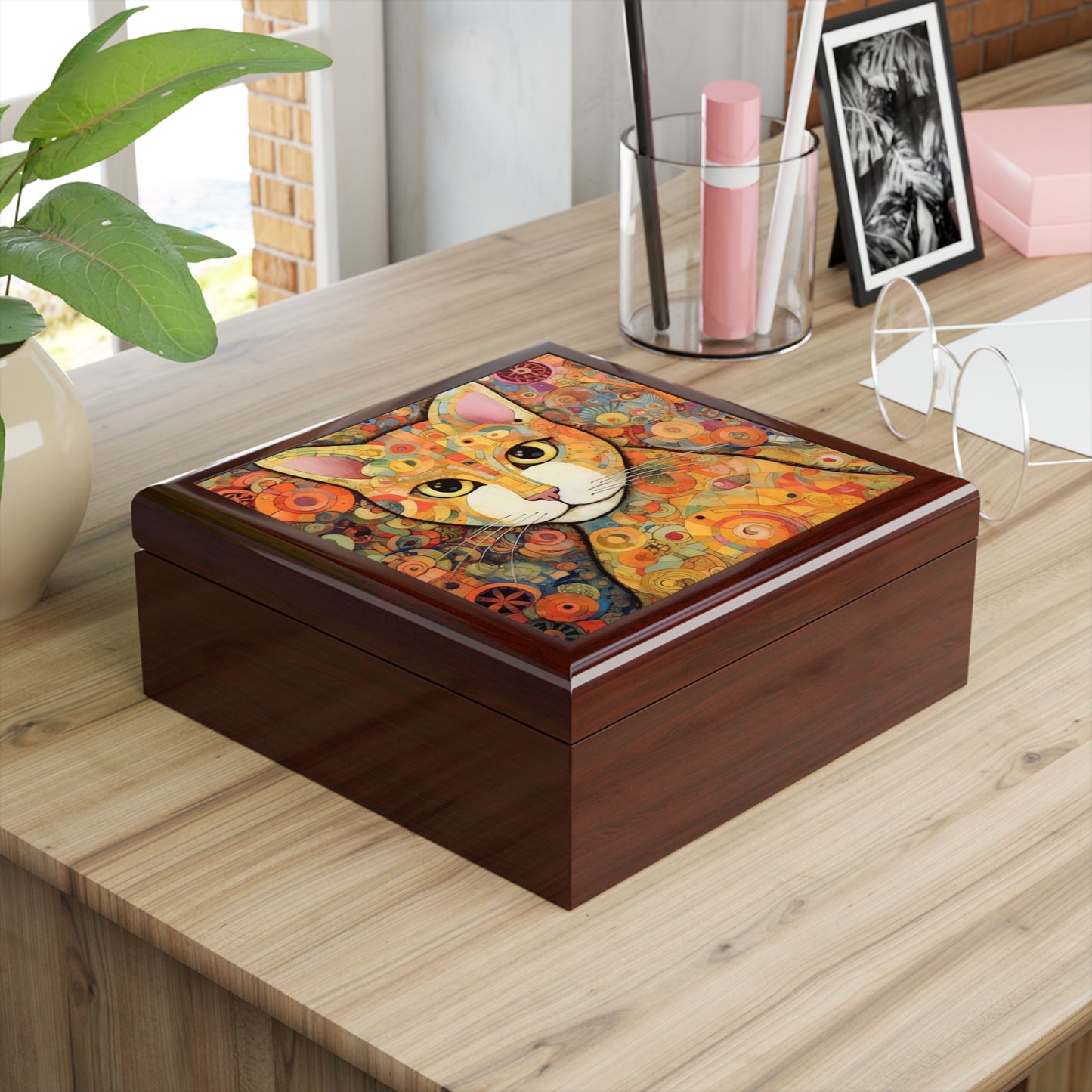 Art Nouveau Revival: Klimt-Inspired Jewelry Box