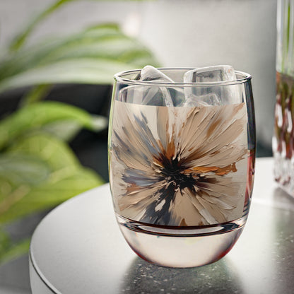 Tan Hua Whiskey Glass: A Floral Symphony