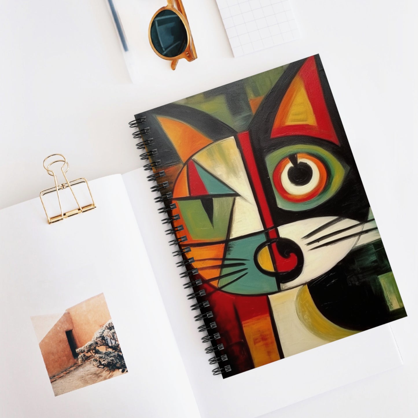 Picasso's Retro Gallery: Midcentury Modern Spiral Notebook with Vintage Fashion and Artistic Touch